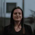Nina R.